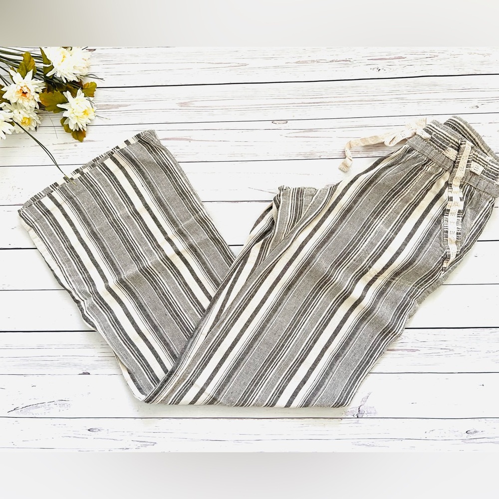 Rewind Black and White Striped Pants